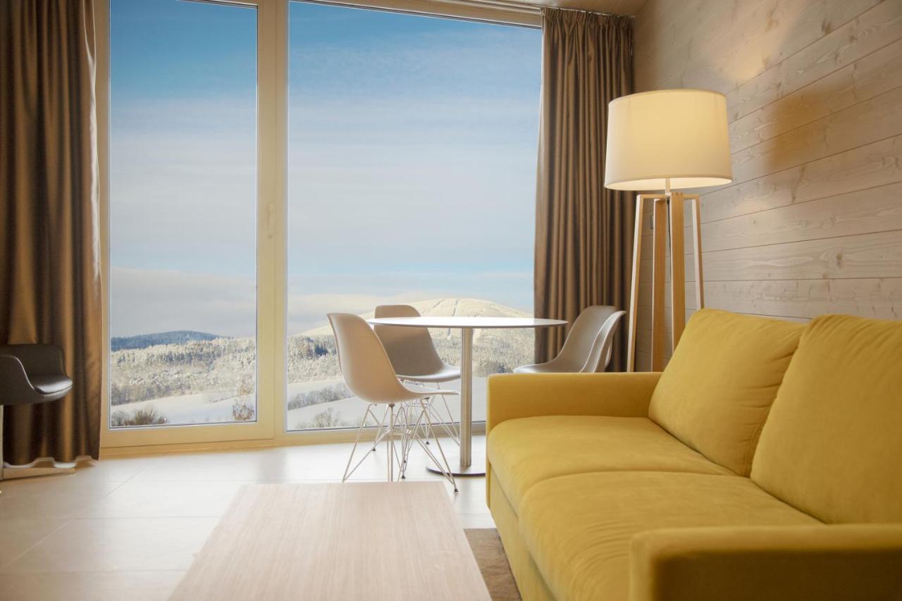 Apartmany Hradecek Mlade Buky Ngoại thất bức ảnh