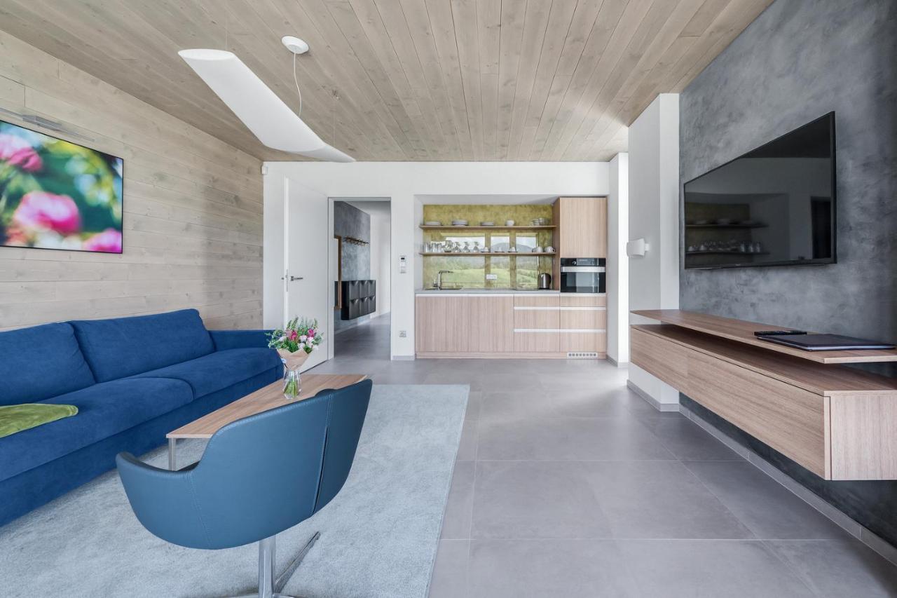 Apartmany Hradecek Mlade Buky Ngoại thất bức ảnh